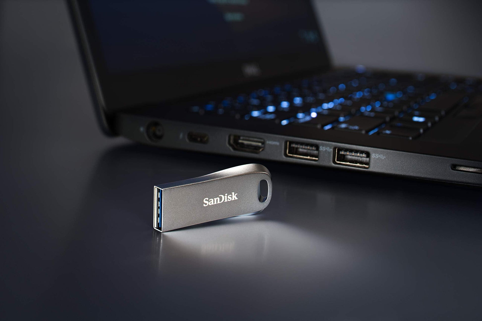 SanDisk Ultra Luxe USB 3.2 Flash Drive 128GB, Upto 400MB/s, All Metal, Metallic Silver - Triveni World