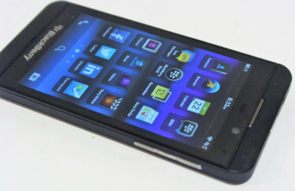 BlackBerry Z10 16GB Black (AT&T) Smartphone - Refurbished - Triveni World