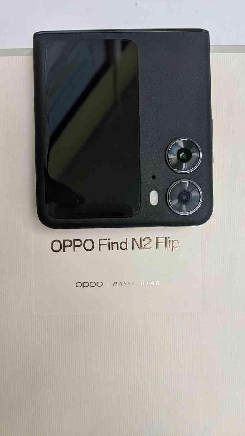 Oppo Find N2 Flip 8/256GB Refurbished - Triveni World