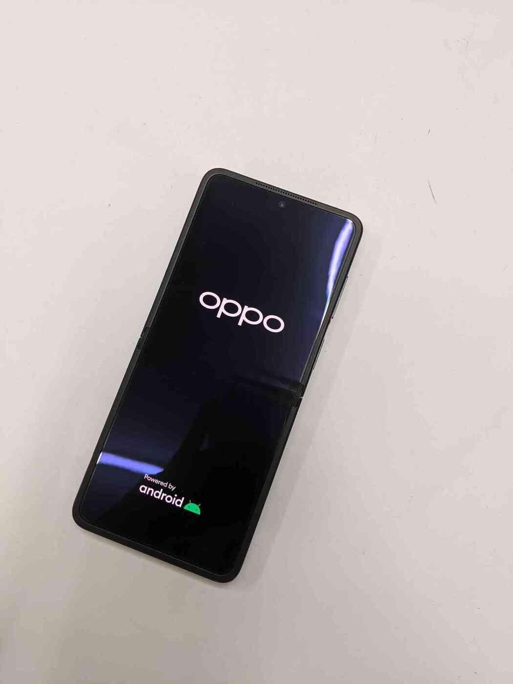 Oppo Find N2 Flip 8/256GB - Triveni World