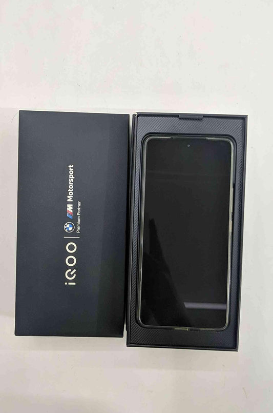 Refurbished Vivo iQOO 11 5G 16/256GB Legend - Triveni World